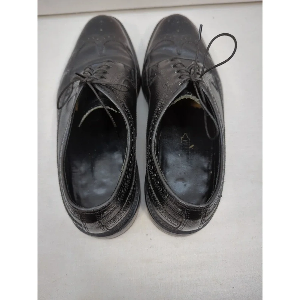 Florsheim wingtip oxfords